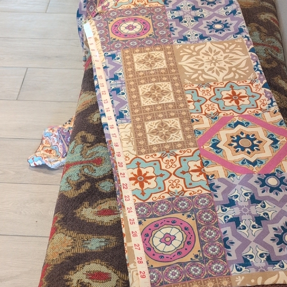 Multicolor Patterned Button-Up Shirt - Picture 10 of 11